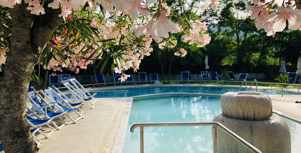 piscina esterna termale terme di contursi terme cappetta